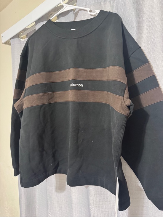 lululemon athletica Tops - lululemon athletica Black Sweatshirt with Brown Stripe
